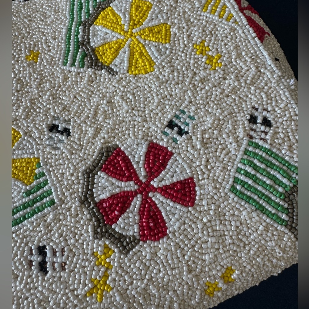 GORGEOUS Beaded Tote Bag with beach umbrella and beach towel designs- SO FUN⛱️ - Picture 12 of 12